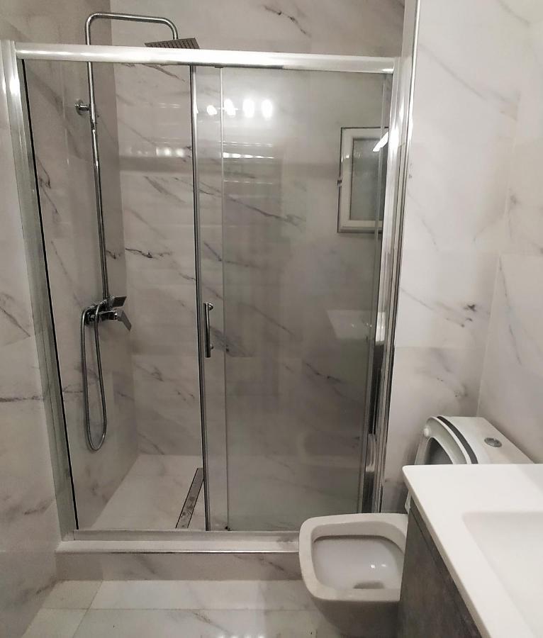 Apartamento Athina Pantheon Mitropoleos Tesalónica Exterior foto
