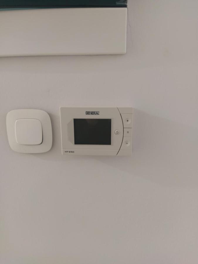 Apartamento Athina Pantheon Mitropoleos Tesalónica Exterior foto