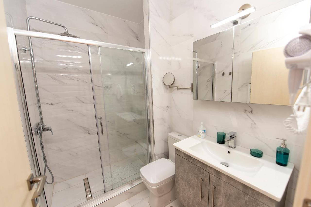 Apartamento Athina Pantheon Mitropoleos Tesalónica Exterior foto